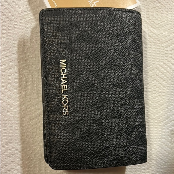 π€π€π€ Brand New With Tags π€π€π€ Michael Kors Signature MK Black Print Wallet - Picture 2 of 11